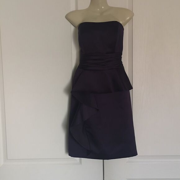 David Bridal Ladies Strapless Ruffle Mini  Dress 6 Purple - Picture 5 of 16